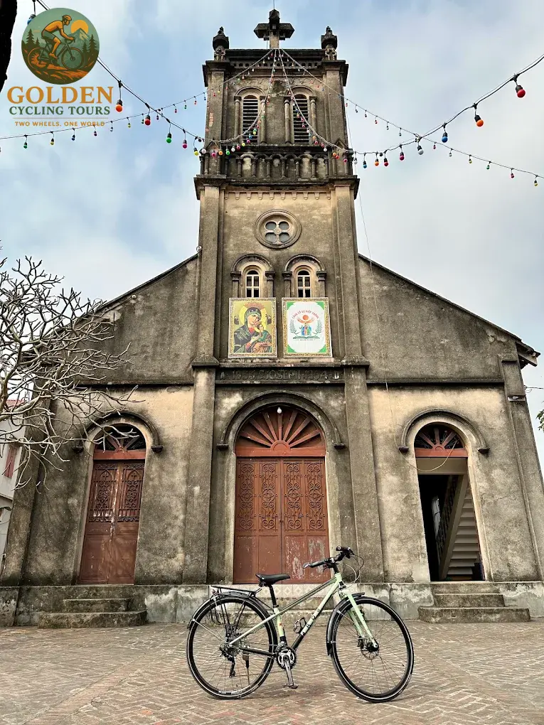 3-Day Long Coc & Da Bac Mountain Cycling Tour from Hanoi